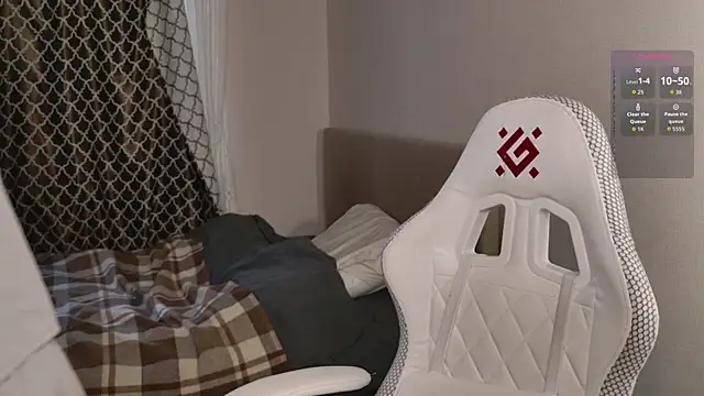 Snapshot of Luna_Loveee chatting on September 2025 03:28:01 AM Luna Loveee online show from September 2025 03:28:01 AM