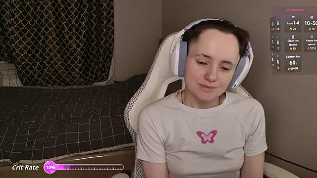 Luna Loveee online show from February 2026 04:23:01 AM