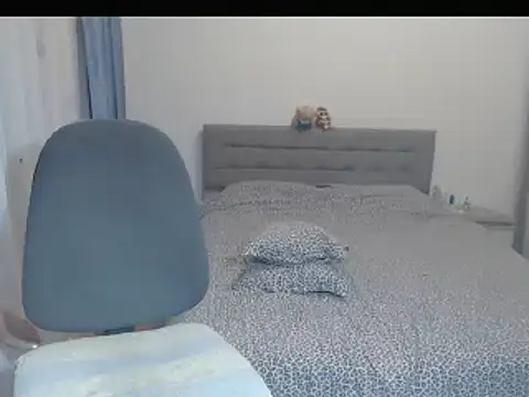 MatureDiana online show from November 2025 01:53:01 AM