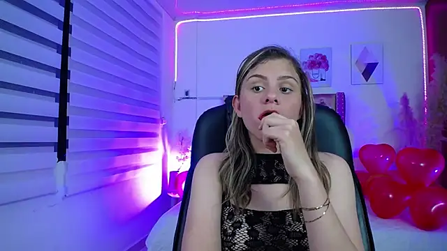 ValeAmayaa online show from February 2025 10:37:01 PM