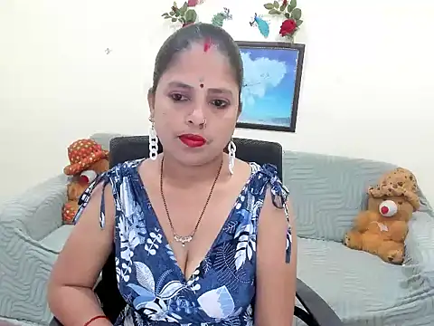 leahgotiii online show from June 2026 03:07:02 AM