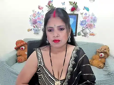 leahgotiii online show from May 2026 03:54:02 AM