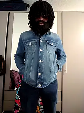 Flexy555 online show from April 2026 04:42:02 PM