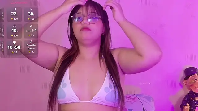 innocenthazel online show from February 2026 02:42:02 AM