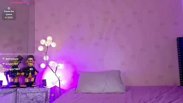 innocenthazel online show from March 2026 01:02:01 AM