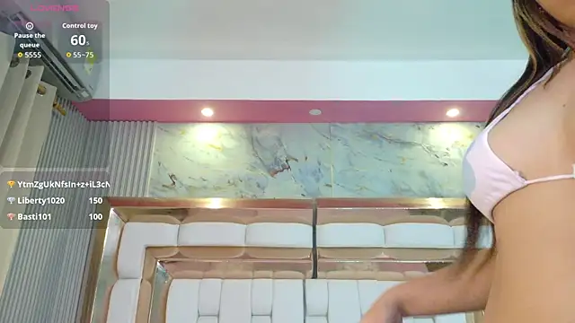 innocenthazel online show from February 2026 02:52:01 AM