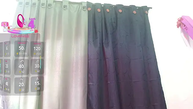 Snapshot of Mariana_star1 chatting on December 2025 04:24:01 AM Mariana star1 online show from December 2025 04:24:01 AM