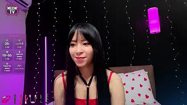 miyakimi0101 online show from April 2026 12:56:01 AM