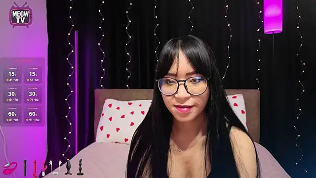 miyakimi0101 online show from April 2026 12:40:02 AM