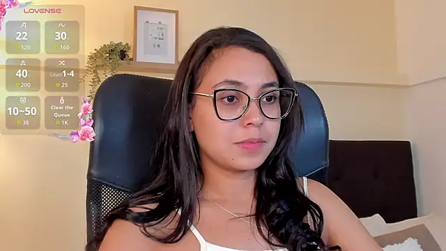 Lucia Brown  online show from July 2026 08:59:01 PM