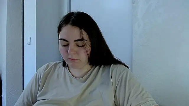 Snapshot of kitsune_8 chatting on May 2026 06:07:02 AM kitsune 8 online show from May 2026 06:07:02 AM