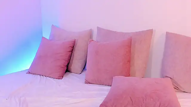 Snapshot of regina_noctixx chatting on November 2025 10:58:01 PM regina noctixx online show from November 2025 10:58:01 PM