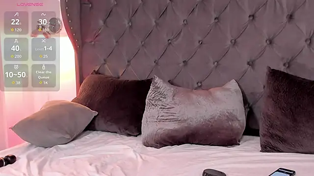 regina noctixx online show from March 2026 08:26:33 AM