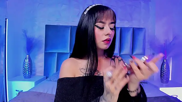 Selene bennet online show from April 2026 03:31:01 AM