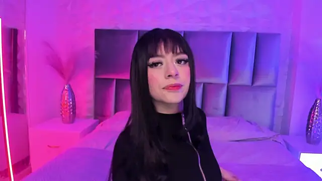 Selene bennet online show from March 2026 03:34:01 AM