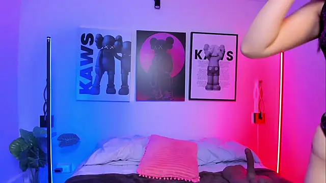 Selene bennet online show from February 2026 04:27:02 PM