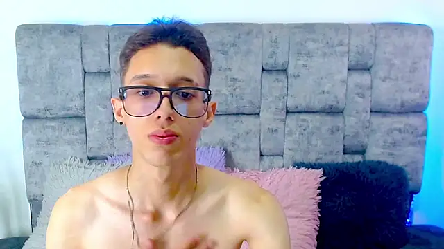 skinny bigcock02 online show from February 2025 07:32:01 PM