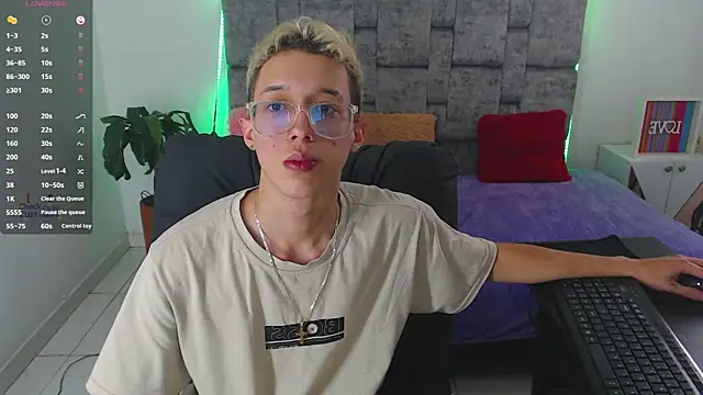 skinny bigcock02 online show from November 2025 08:31:02 PM