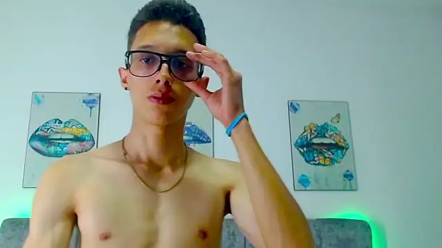 skinny bigcock02 online show from February 2025 10:36:02 PM