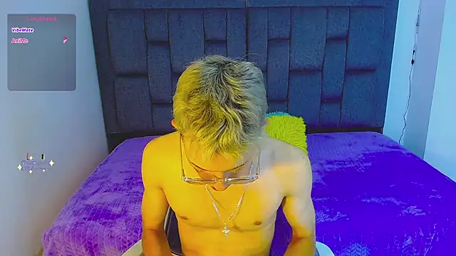 skinny bigcock02 online show from October 2025 10:10:02 PM