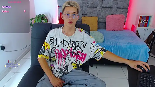 skinny bigcock02 online show from December 2025 09:23:01 PM