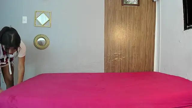 couple hotfox online show from February 2026 12:34:02 AM