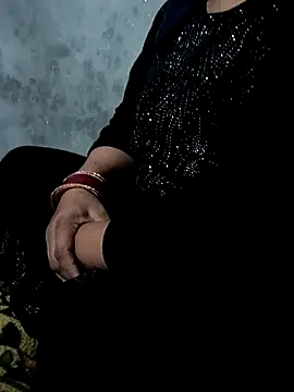 sharnjit299 online show from December 2025 05:44:01 AM