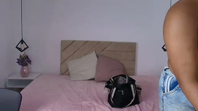 Natasha rose   online show from February 2026 02:28:01 PM