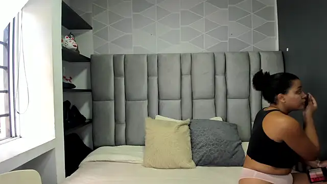Natasha rose   online show from September 2025 08:57:01 PM