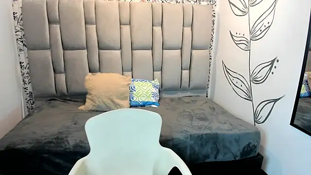 Natasha rose   online show from October 2025 07:38:01 AM
