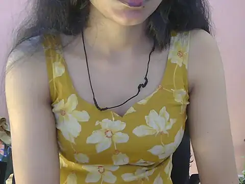 Cute Pihu01 online show from February 2026 10:43:01 PM