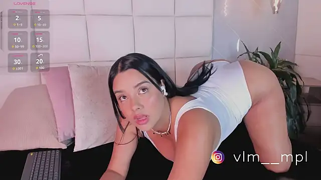 Keyla lage online show from April 2026 08:57:02 PM