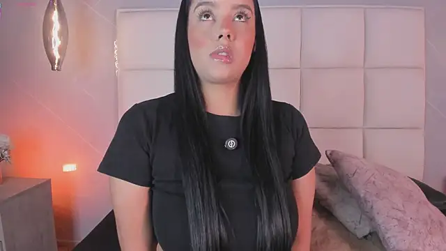 Keyla lage online show from February 2026 08:08:01 PM