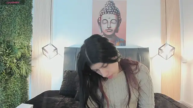 Cassie bloom online show from December 2025 08:03:01 PM