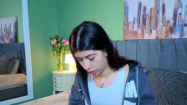 Cassie bloom online show from April 2026 03:24:01 AM