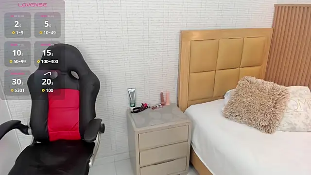 MEGANZARICK online show from September 2025 12:41:01 PM
