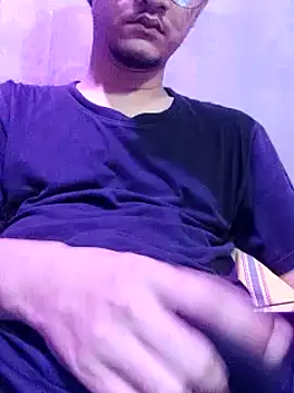 Snapshot of Durex56 chatting on February 2025 07:37:01 PM Durex56 online show from February 2025 07:37:01 PM