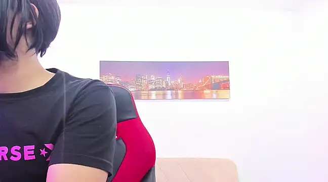 Snapshot of GigiHilss chatting on February 2025 01:38:02 PM GigiHilss online show from February 2025 01:38:02 PM