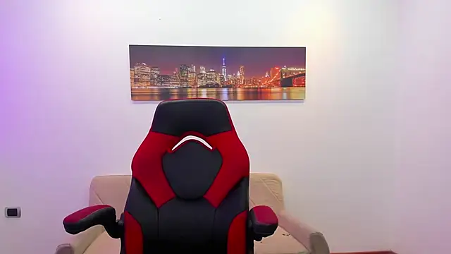 Snapshot of GigiHilss chatting on February 2025 01:22:01 PM GigiHilss online show from February 2025 01:22:01 PM