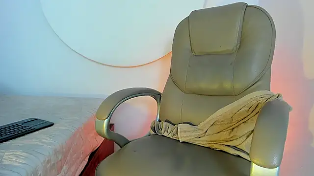 AlejandroStormm online show from March 2026 08:26:33 AM