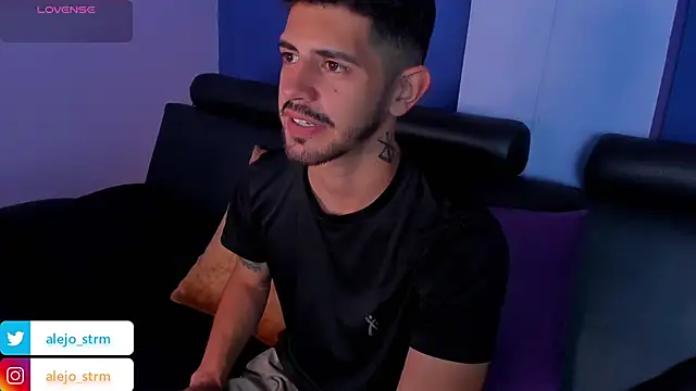 AlejandroStormm online show from October 2025 09:16:02 PM