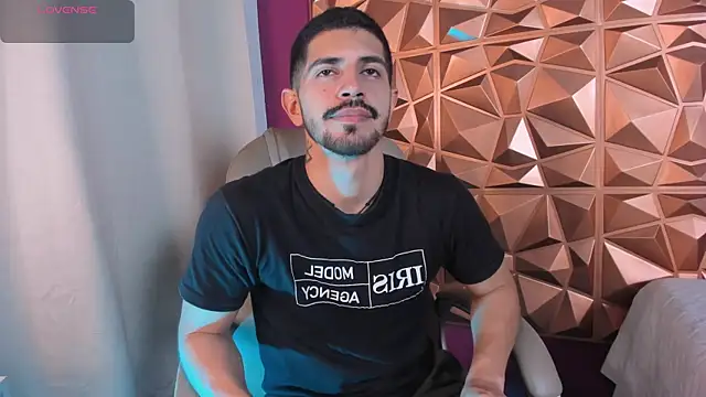 AlejandroStormm online show from February 2026 08:50:02 PM