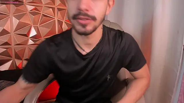 AlejandroStormm online show from March 2026 01:38:02 AM