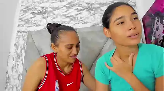 Snapshot of ElizaAndQuisha chatting on March 2025 08:03:02 PM ElizaAndQuisha online show from March 2025 08:03:02 PM
