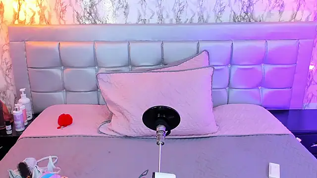 MELODYY SWEET online show from April 2026 12:19:02 PM