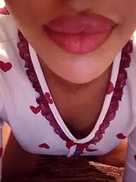 Sexlove1xo online show from November 2025 10:37:01 PM