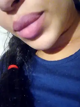 Sexlove1xo online show from December 2025 03:06:02 PM