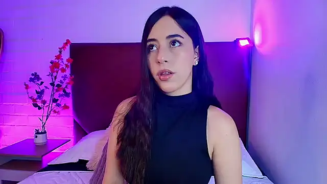 Lexi Howard  online show from March 2026 04:30:01 AM