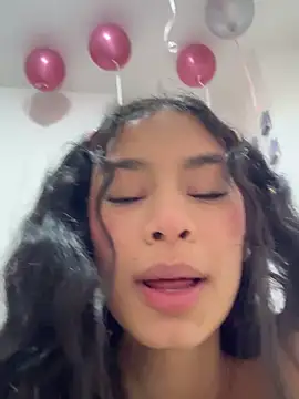 Anniie  Evans online show from October 2025 02:45:01 AM