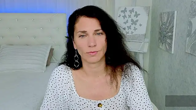 mylady xenia online show from June 2026 10:04:01 PM
